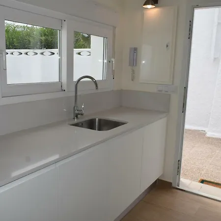 Anacasa Bacalla Piscina Privada Les Marines Ch3200 Nyaraló