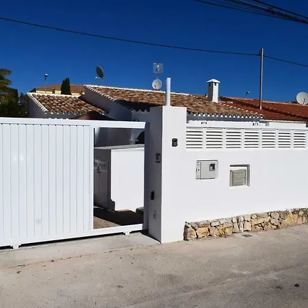 Nyaraló Anacasa Bacalla Piscina Privada Les Marines Ch3200 *