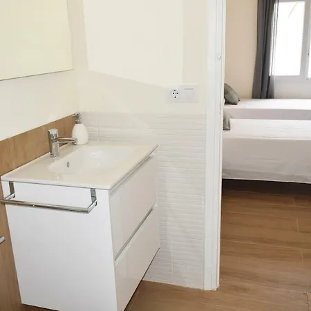 Anacasa Bacalla Piscina Privada Les Marines Ch3200 Ferienhaus *